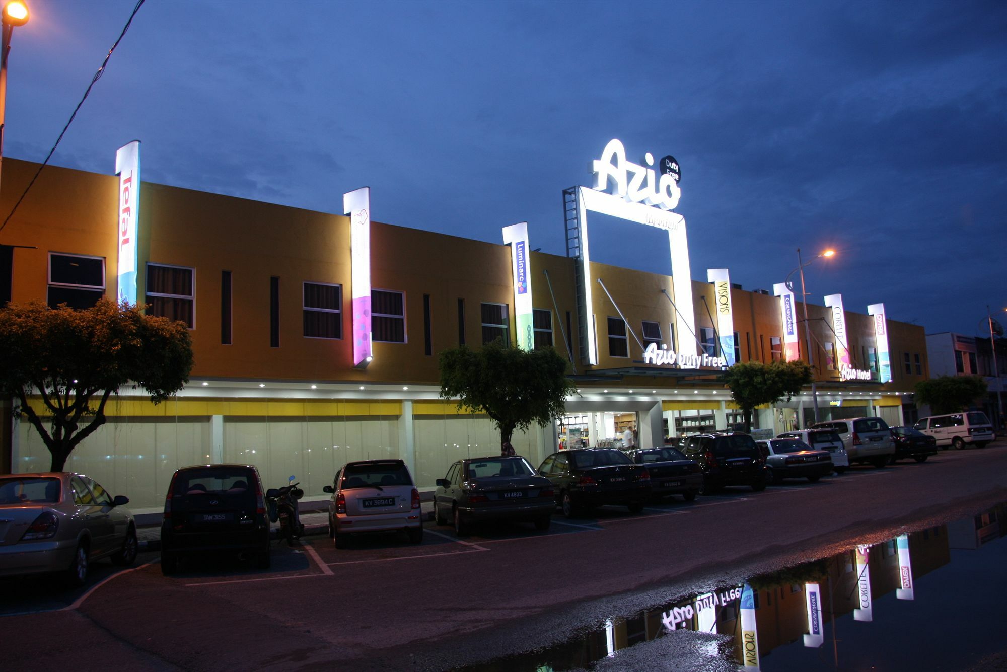 Azio Hotel Kuah Exterior foto